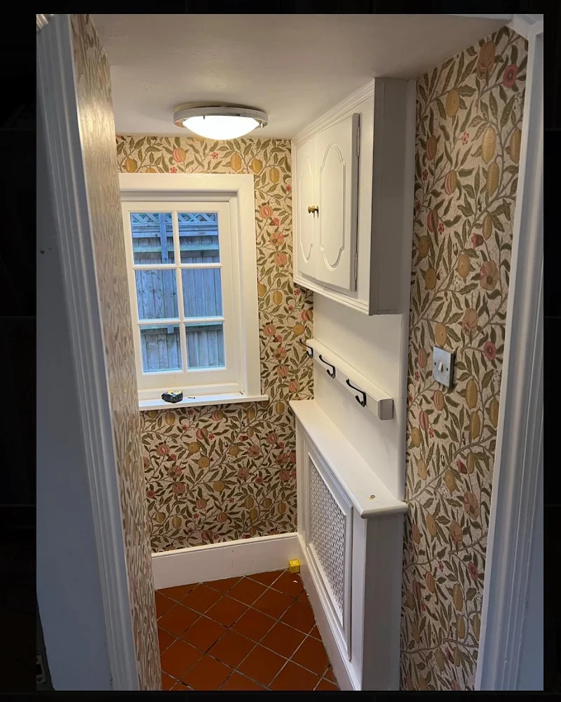 Wallpaper Services services by Alba Decor